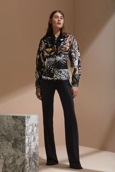 Look 18